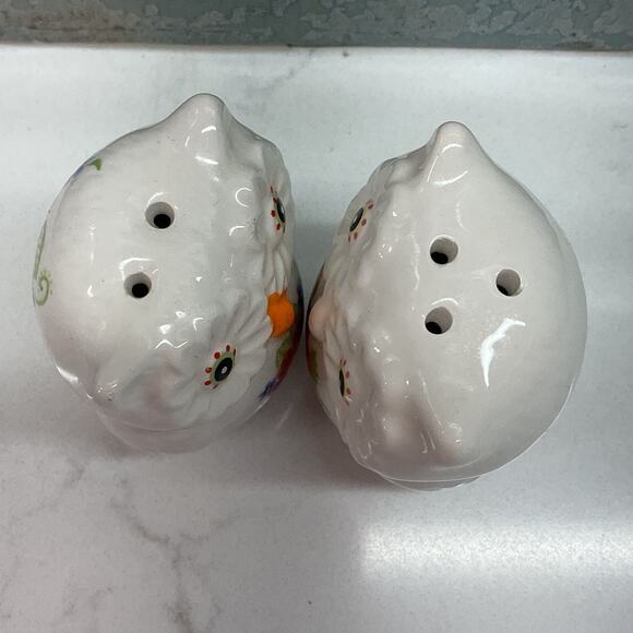 Salt and Pepper Shaker Set Glazed Ceramic Floral Owls 2 inch Tall - Picture 6 of 8